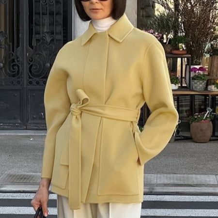 Damen Modische Oversized-Jacke mit Gürtel und hochgeschlossenem Kragen EB
