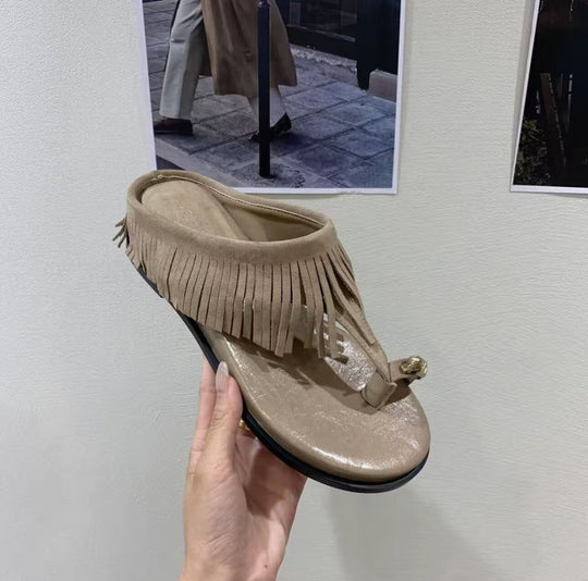 Damen elegante Flip-Flops mit fransiger Lederoptik und komfortablem Fußbett EB