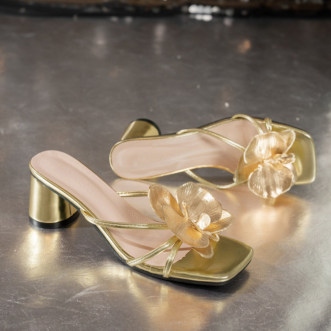 Damen Elegante Slingback-Sandalen mit floralem Goldakzent und bequemer Fußbettung EB