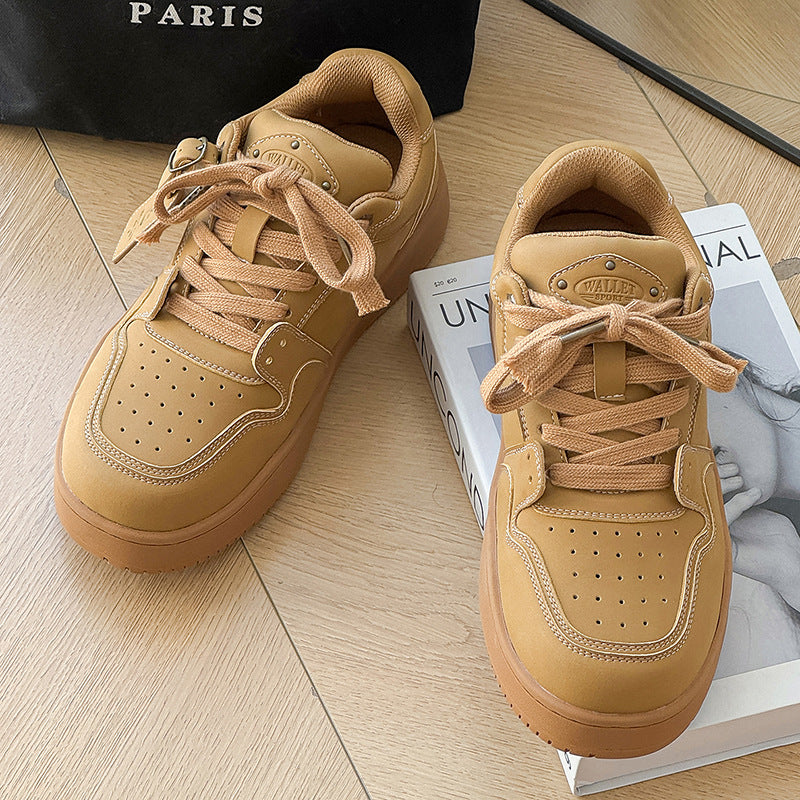 Damen Sportliche Sneakers aus hochwertigem Veloursleder mit dämpfendem Sohlenprofil EB