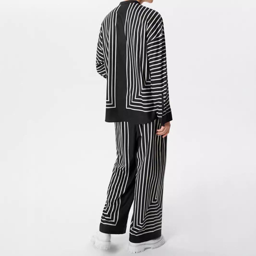 Damen Modernes Freizeit-Set mit geometrischem Muster EB