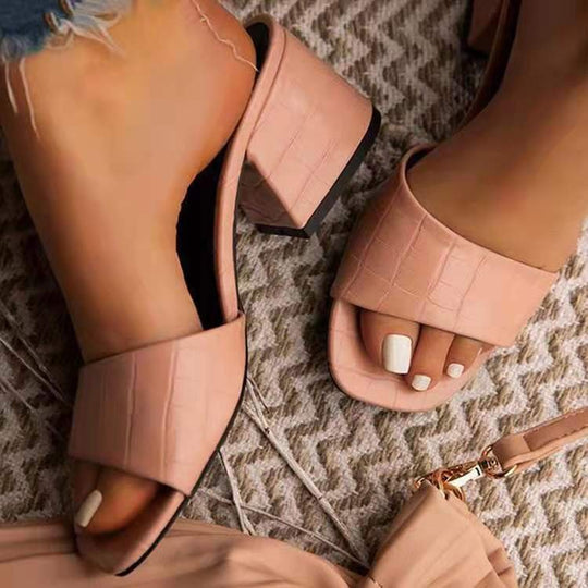 Damen modische Mules mit blockiertem Absatz EB
