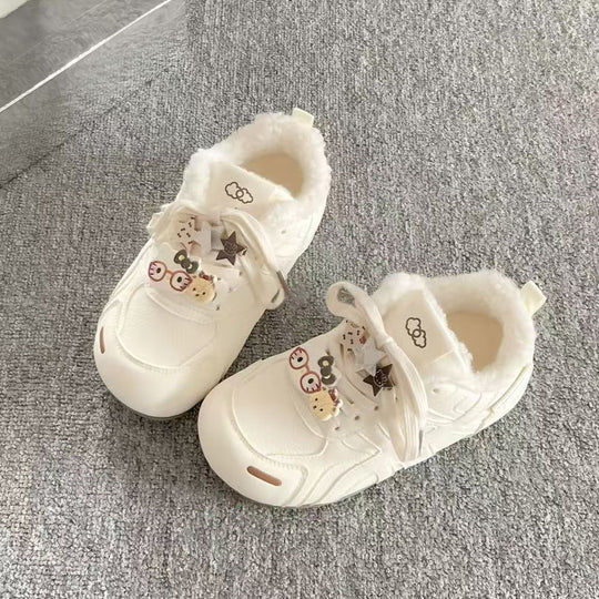 Damen Sneaker mit kuscheligem Innenfutter und dekorativen Applikationen EB