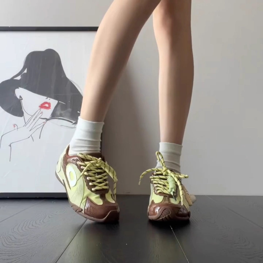Damen modische Sneakers mit einzigartigem Design und atmungsaktiver Oberfläche EB