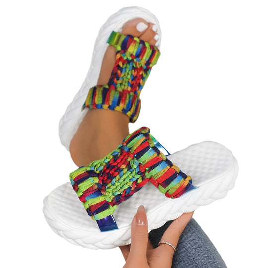 Damen Komfortable und stylische Sandalen mit breiten, geflochtenen Riemen EB