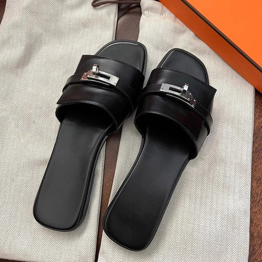 Damen Stylische Flache Sandalen mit modischem Schnallenakzent EB