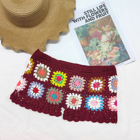 Damen Häkelshorts mit buntem Granny-Quadrat-Muster EB