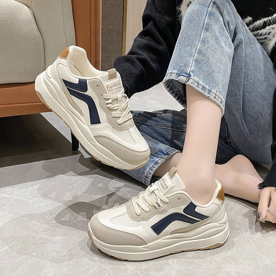 Damen Sneaker mit dämpfender Laufsohle und atmungsaktivem Obermaterial EB