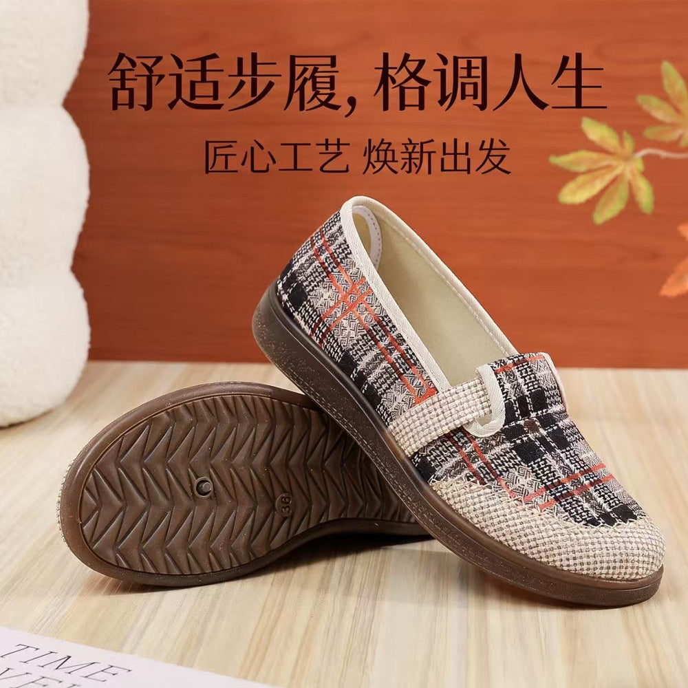 Damen Elegante und bequeme Slipper mit stilvollem Karomuster EB