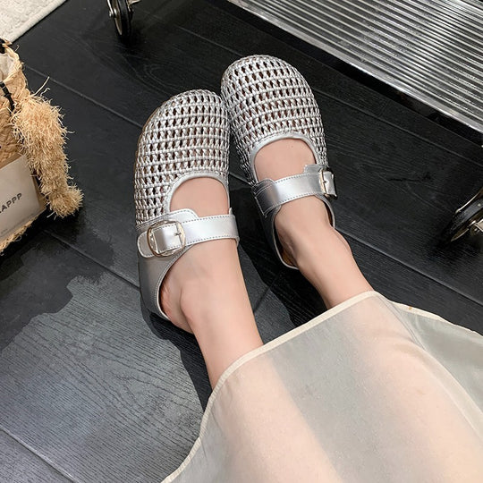 Damen Komfortable Riemchen-Clogs mit atemberaubendem Strickdesign EB