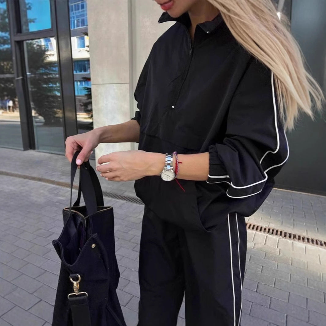 Damen leichtes Half-Zip Windbreaker-Oberteil mit Kängurutasche, elastischen Bündchen und seitlicher Paspel Eichborn Berlin