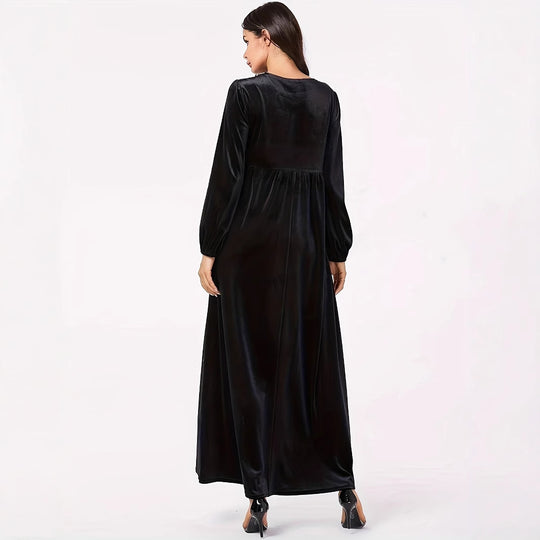 Damen Maxikleid aus luxuriösem Samt mit elegantem Faltenwurf EB