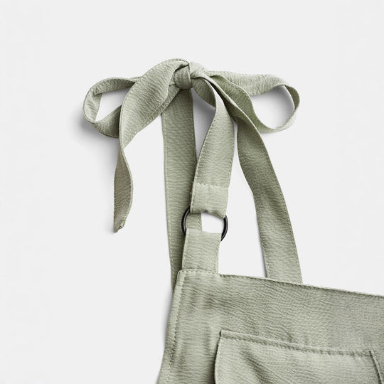 Damen Overall mit verstellbaren Trägern und praktischen Taschen EB