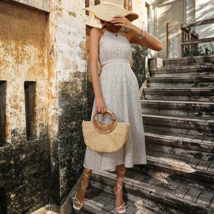 Damen Maxikleid mit floralem Design und schwingendem Saum EB