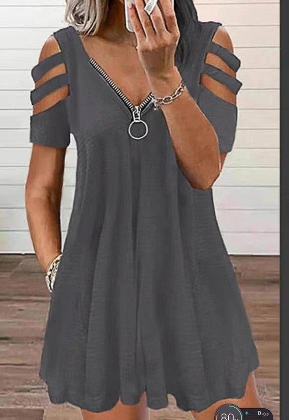Damen Kleid mit V-Ausschnitt und offenen Schultern EB