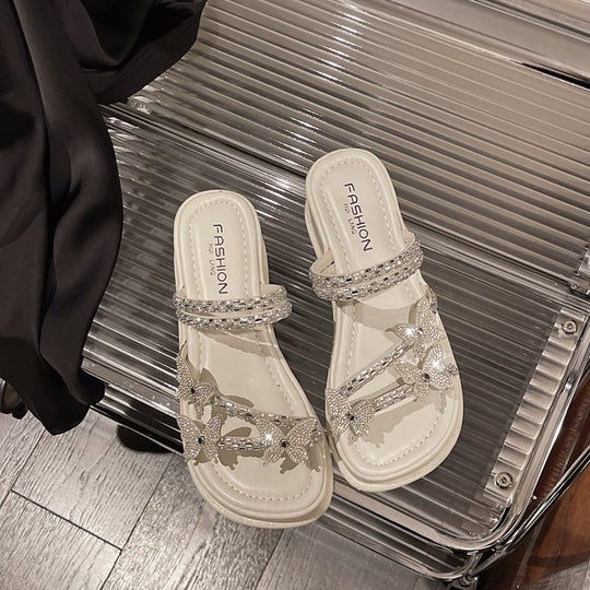 Damen glamouröse Riemensandalen mit funkelnden Schmetterlingsapplikationen EB