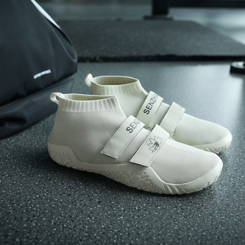 Damen Sportliche Aquaschuhe mit elastischem Klettverschluss und rutschfester Sohle EB