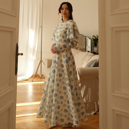 Damen Maxi-Kleid mit romantichem Rüschendesign und floralen Details EB