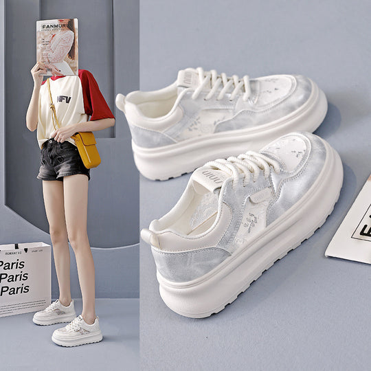 Damen modische Sneakers mit floralen Akzenten und dämpfender Sohle EB