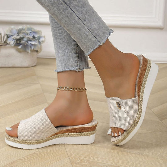 Damen Wedge-Pantoletten mit elegantem Denim-Obermaterial und komfortabler Fußbettung EB