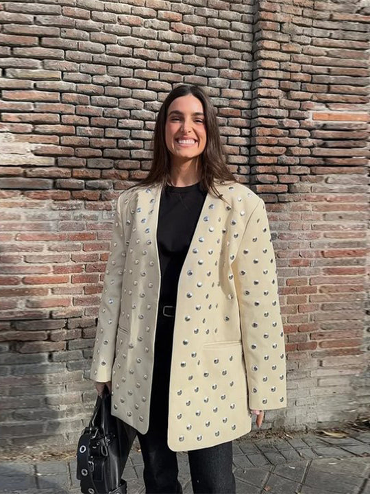Damen Oversized Blazer mit luxuriösen Applikationen EB
