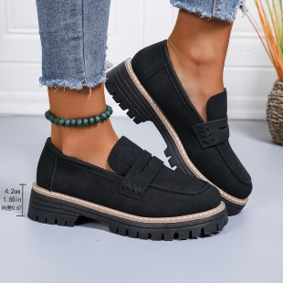 Damen Slipper im eleganten Mokassin-Stil mit rutschfester Profilsohle EB