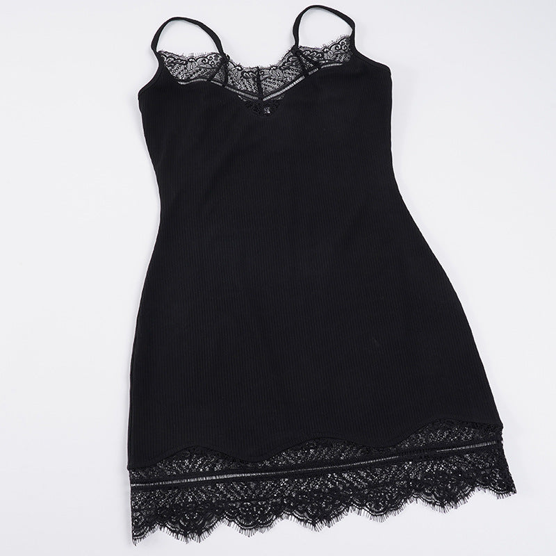 Damen Spitzen-Nachtkleid im figurbetonten Schnitt EB