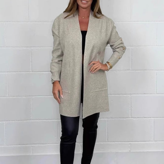 Damen Elegante Strickjacke mit Knopfdetails und Taschen EB