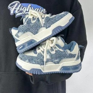 Damen Sportliche Denim Sneaker mit dämpfender Sohle und modischem Design EB
