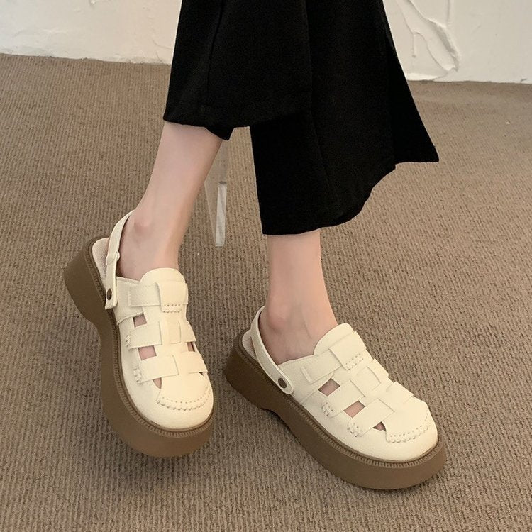 Damen Clogs mit verstellbaren Riemen und komfortablem Plateau EB