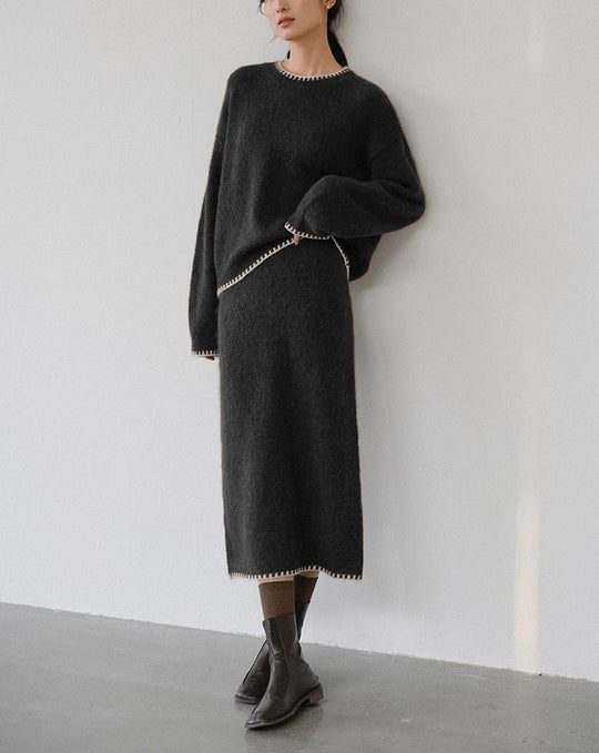 Damen weiches Strickoutfit mit feinen Details und lässigem Schnitt EB