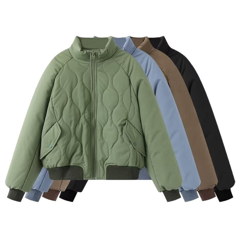 Damen Steppjacke im sportlichen Design mit hohem Kragen und elastischen Bündchen EB