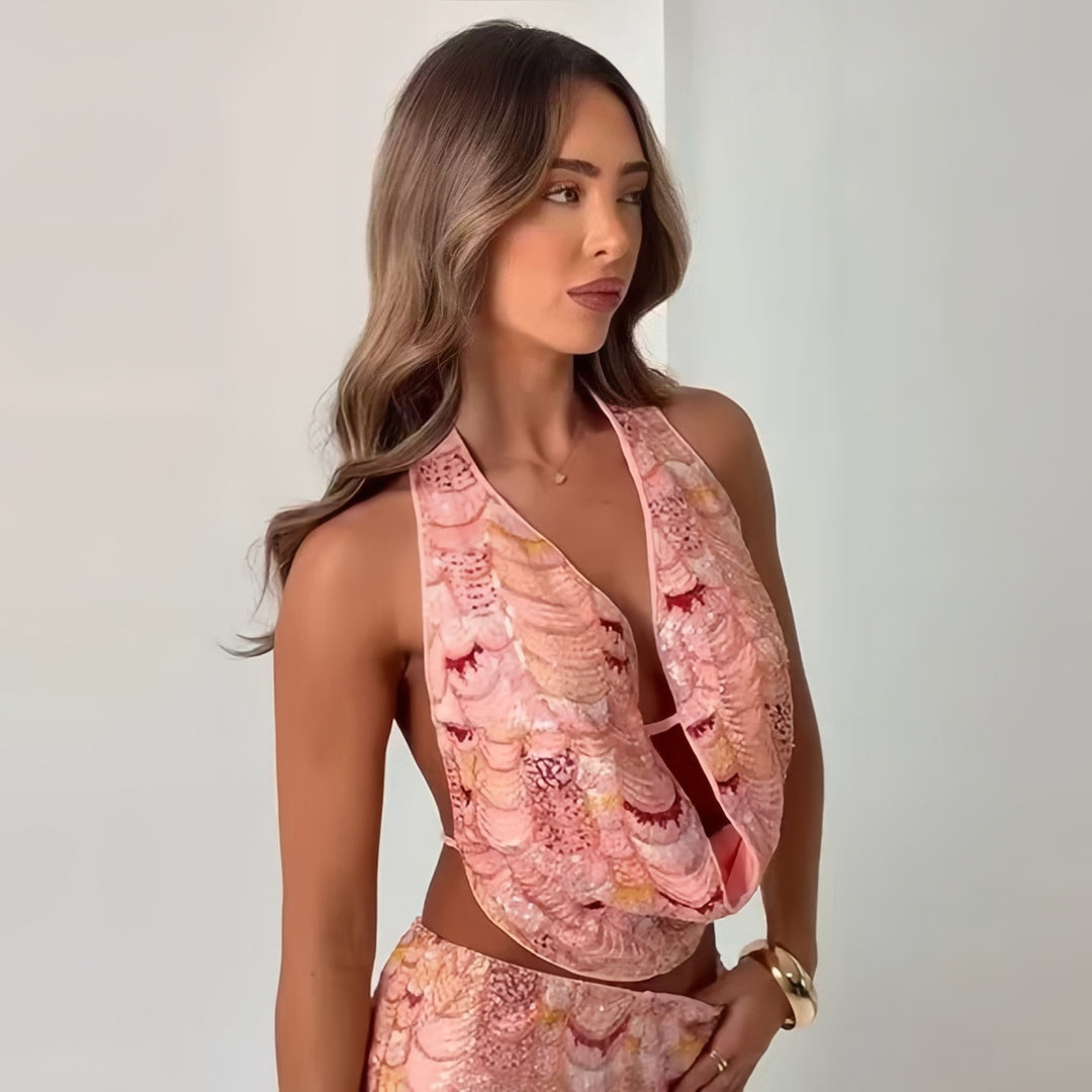 Damen Glamouröses Strand-Set aus schimmerndem Stoff mit raffiniertem Oberteil und Shorts EB