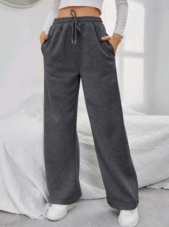 Damen nan High‑Waist Wide‑Leg Jogginghose mit elastischem Komfortbund, Kordelzug und tiefen Eingrifftaschen EB