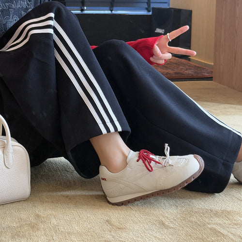 Damen Sportliche Sneaker mit atmungsaktiver Obermaterialstruktur und robustem Profil EB