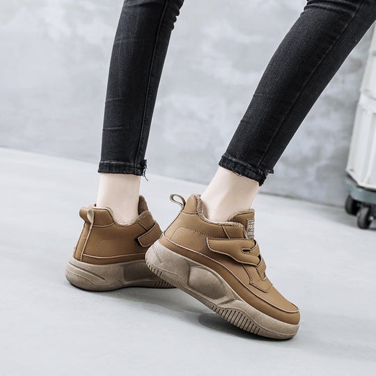 Damen hochgeschnittene Freizeitschuhe mit praktischen Klettverschlüssen EB