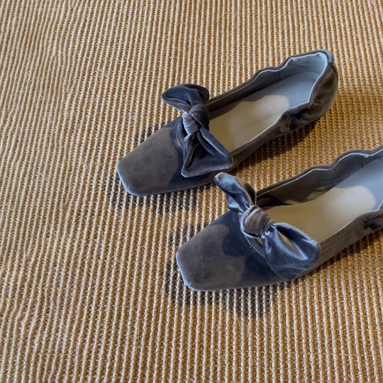 Damen Ballerina-Schuhe mit sanften Rüschen und eleganter Schleifenverzierung EB