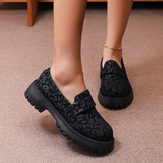 Damen Bequeme Slip-Ons mit animalischem Design EB
