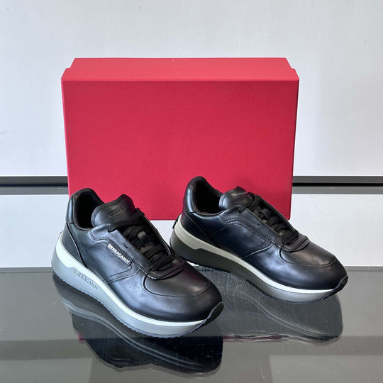 Damen Sportliche Sneakers mit hochdämpfendem Fußbett und robustem Obermaterial EB