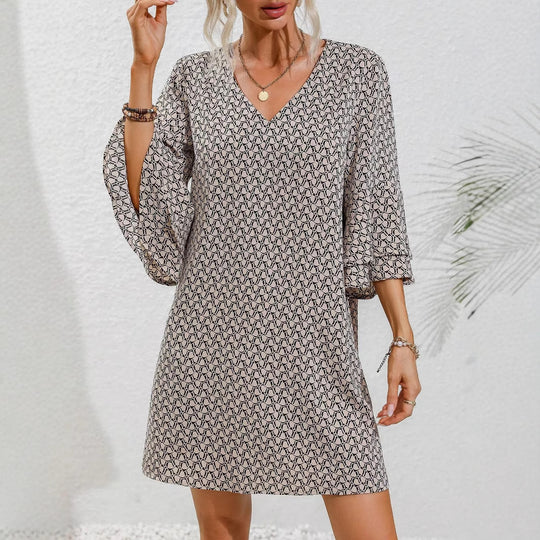 Damen Wickelkleid mit voluminösen Ärmeln und elegantem V-Ausschnitt Heidi-Mode
