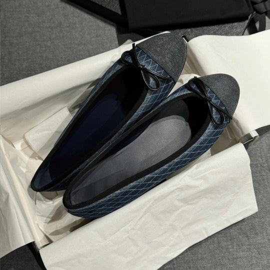 Damen Ballerinas mit elegantem Kontrast-Design und weichem Fußbett EB