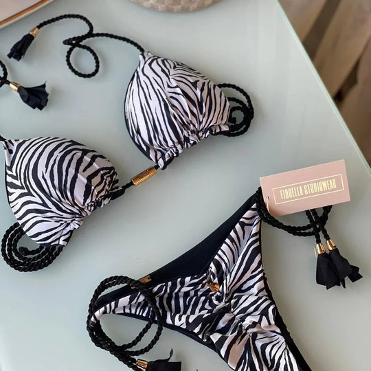 Damen Triangel-Bikini mit modischem Leopardenmuster und dekorativen Quasten EB