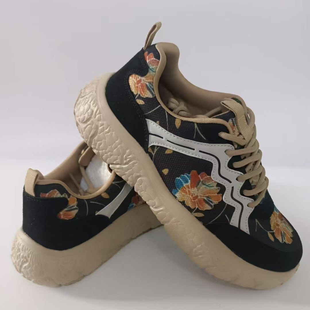 Damen nan modische Plateau-Sneaker mit floralem Canvasmuster und Velourslederbesatz EB
