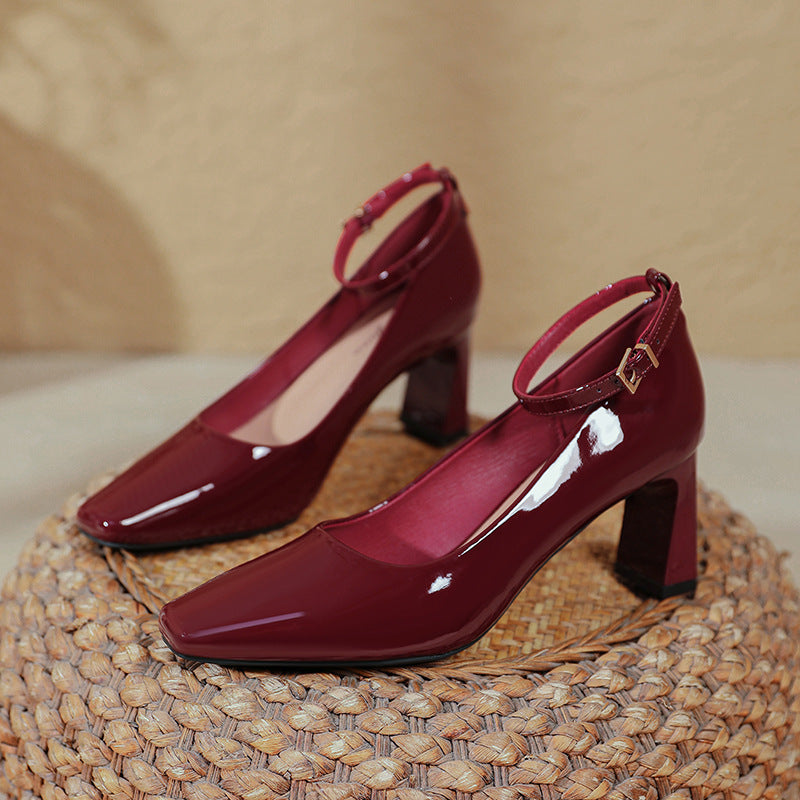Damen elegante Slingback-Pumps mit robustem Blockabsatz und raffiniertem Riemen EB