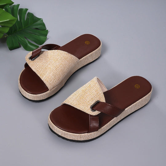 Damen bequeme Schlappen mit modischem Faltendesign EB