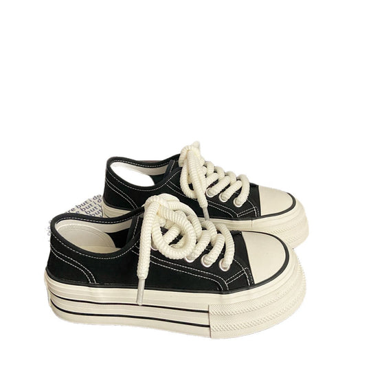 Damen Fashion Plateau Sneakers mit robustem Obermaterial und gestreiftem Sohlenprofil EB