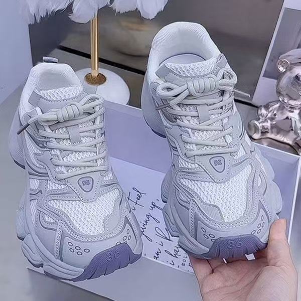 Damen Sportliche Freizeitschuhe mit atmungsaktiver Netzstruktur und gepolsterter Sohle EB