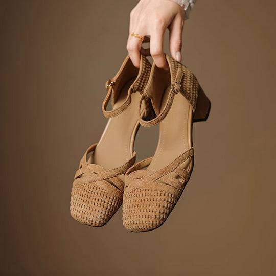 Damen Elegante Ballerinas mit geflochtener Struktur und verstellbarem Riemen EB