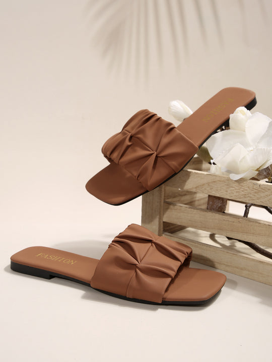 Damen Bequeme Slip-On Sandalen mit modischem Rüschen-Design EB