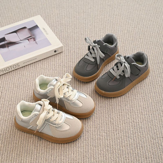 Damen sportliche Sneaker mit atmungsaktiver Oberfläche und modischem Design EB